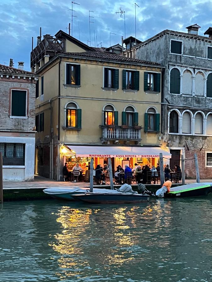 Casa Virginia Direct At The Canal Cannaregio With Own Roof Terrace Venezia Esterno foto