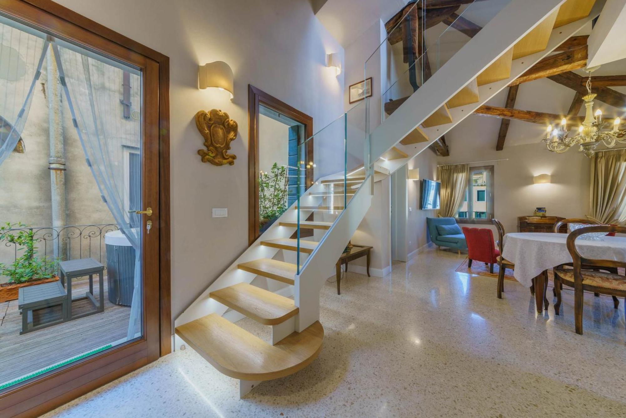 Casa Virginia Direct At The Canal Cannaregio With Own Roof Terrace Venezia Esterno foto